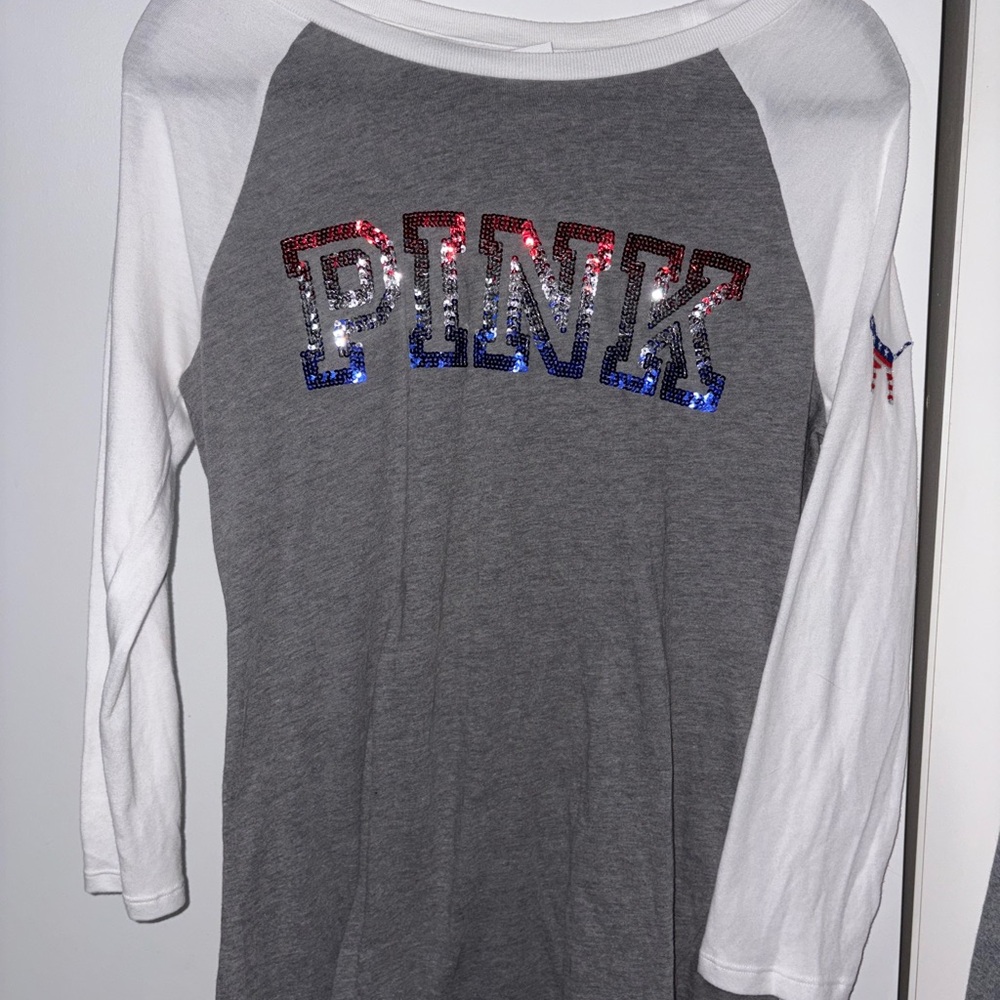 New Victoria’s Secret PINK Sequin Bling 4th of July shirt baseball size small